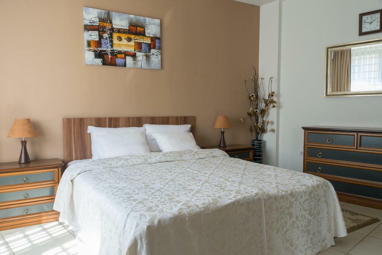 Maxxy Apartments Bukarest Kültér fotó