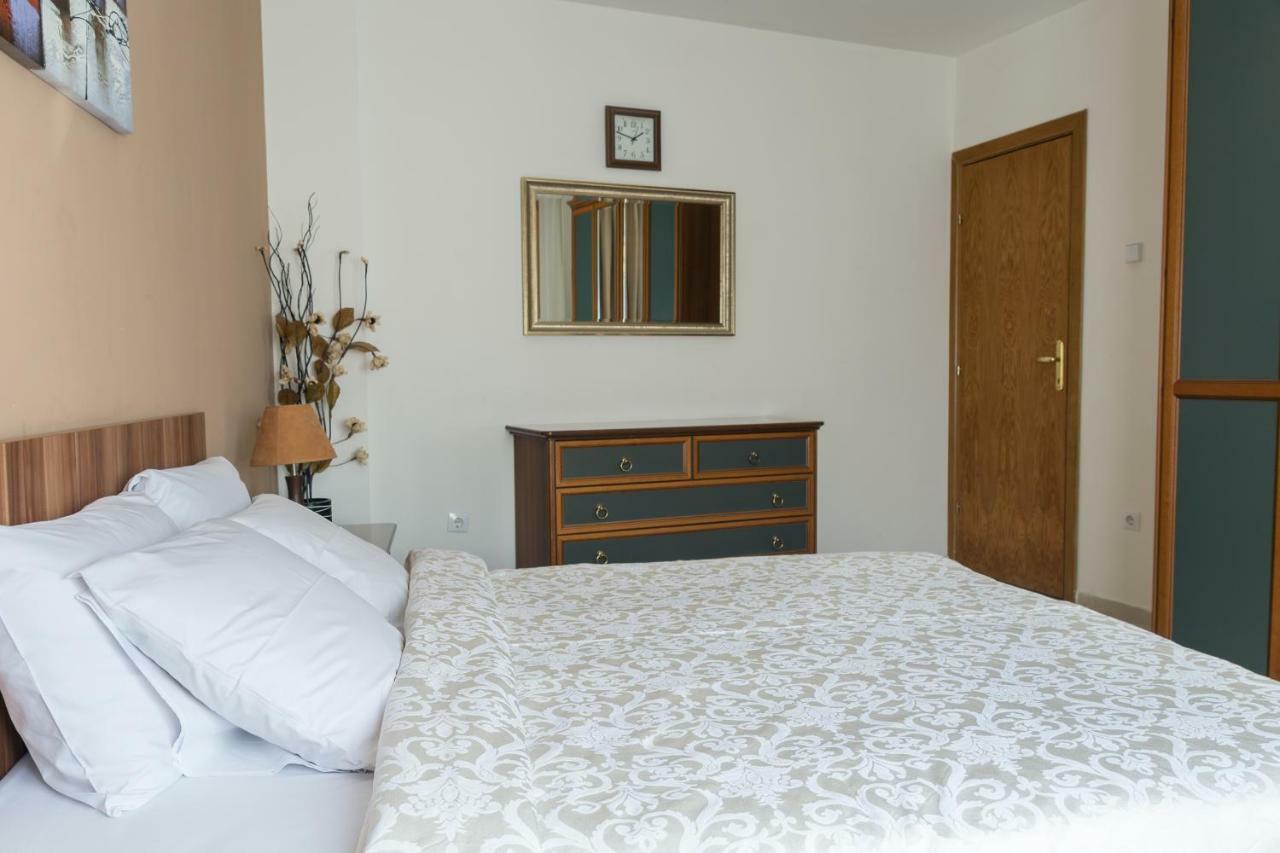Maxxy Apartments Bukarest Kültér fotó